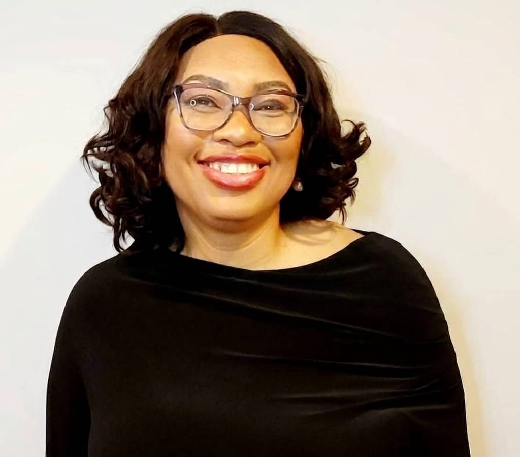 Portrait of Lynda Ofodile, Barrister, Solicitor, and Notary Public at Three Dimensions Law in Calgary